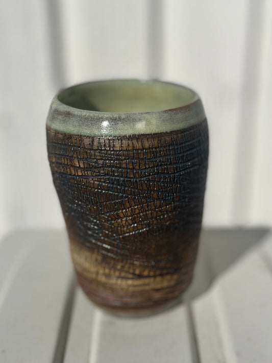 Vase med krakeleringer